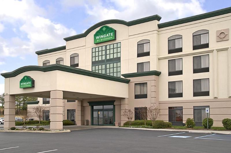 Holiday Inn Cleveland By Ihg Exterior photo