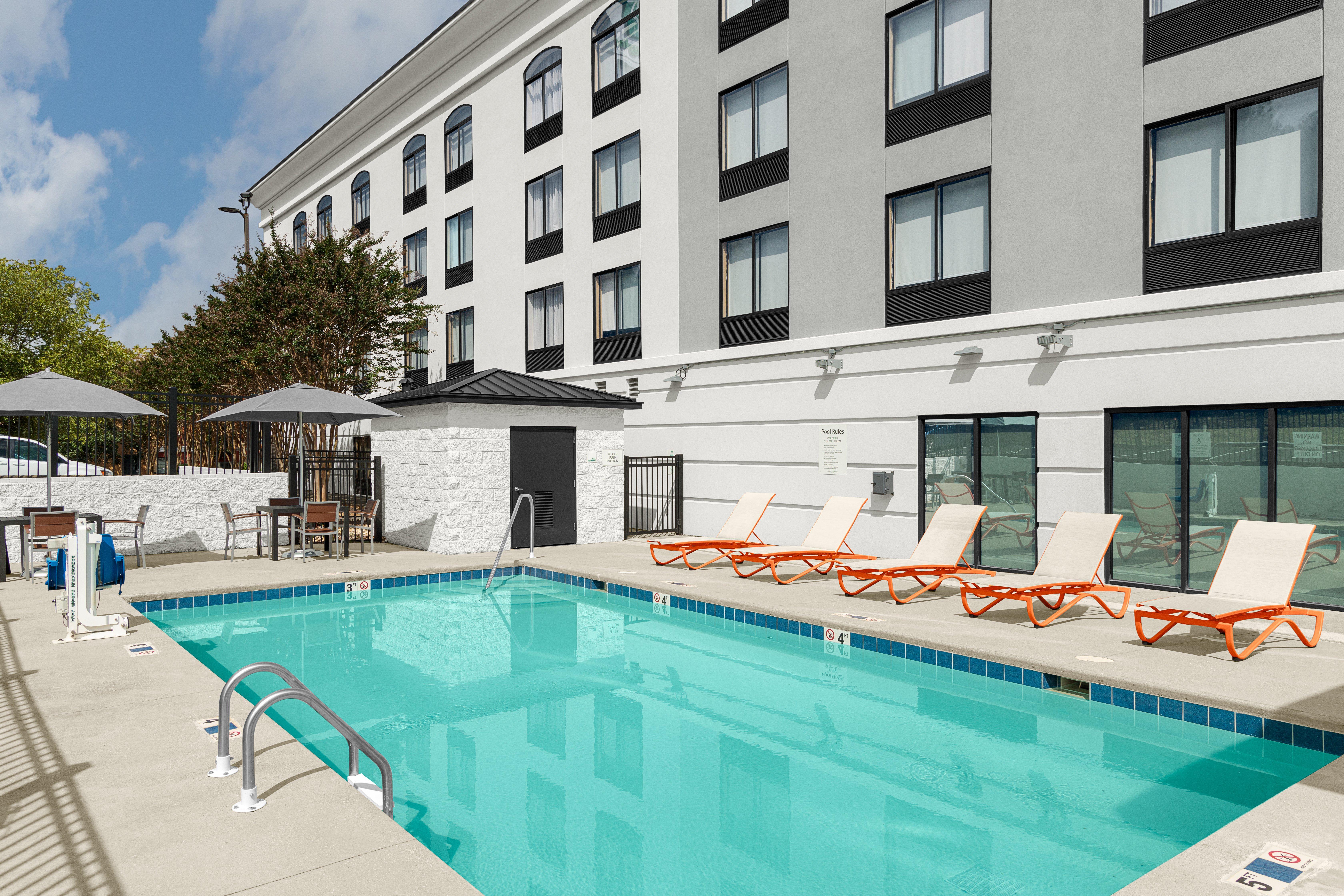 Holiday Inn Cleveland By Ihg Exterior photo